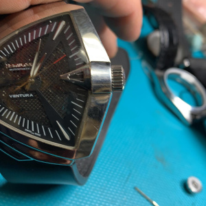 Ремонт переводной головки на часах Hamilton 28.10.20